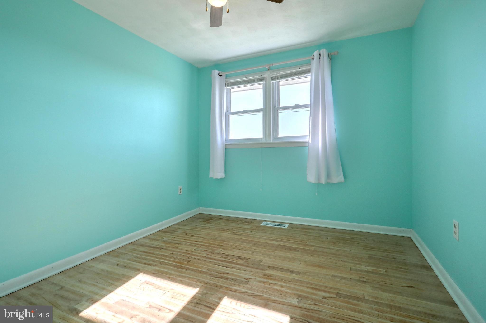 PIGEON HILLS - Residential