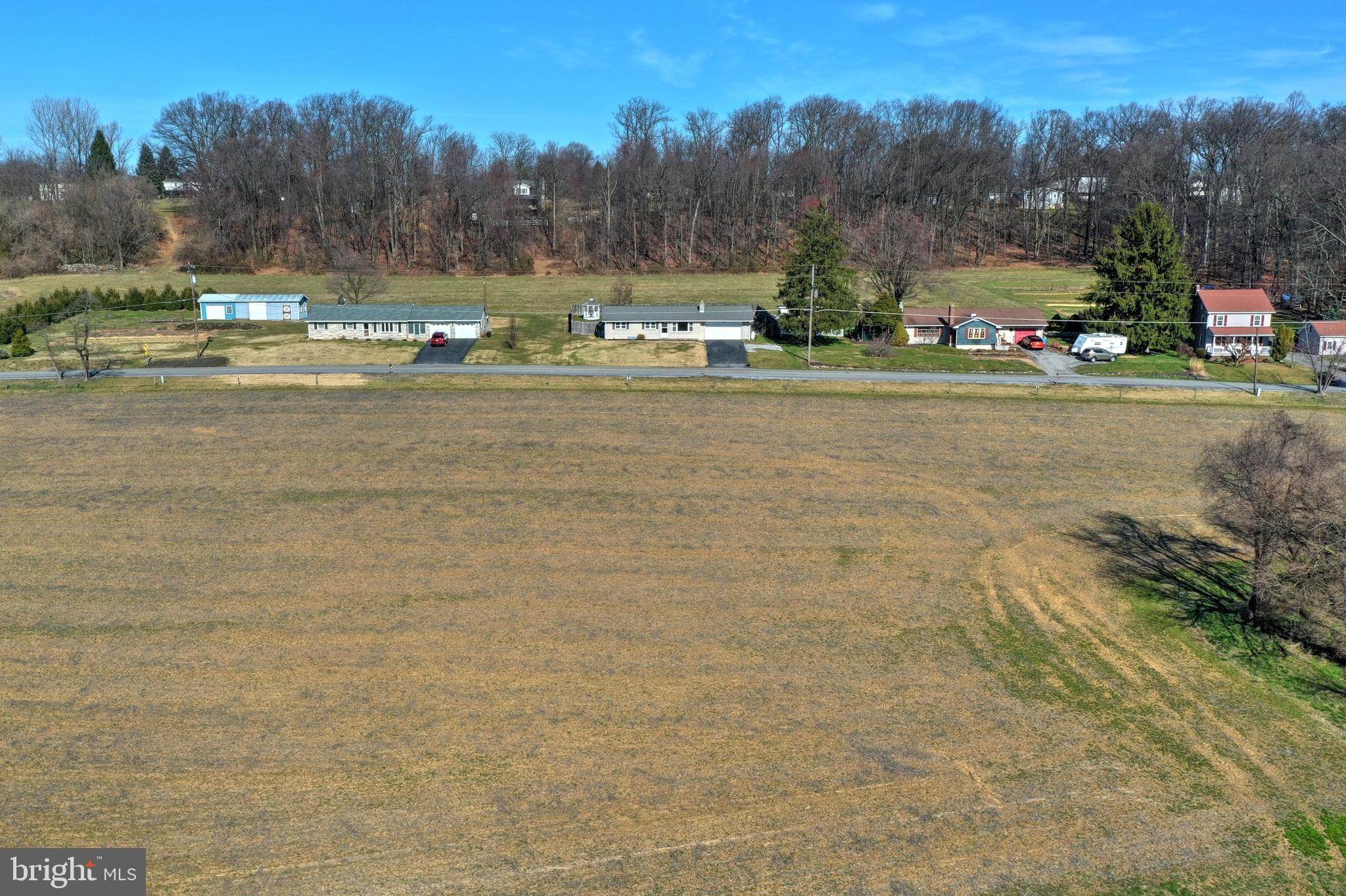 PIGEON HILLS - Residential