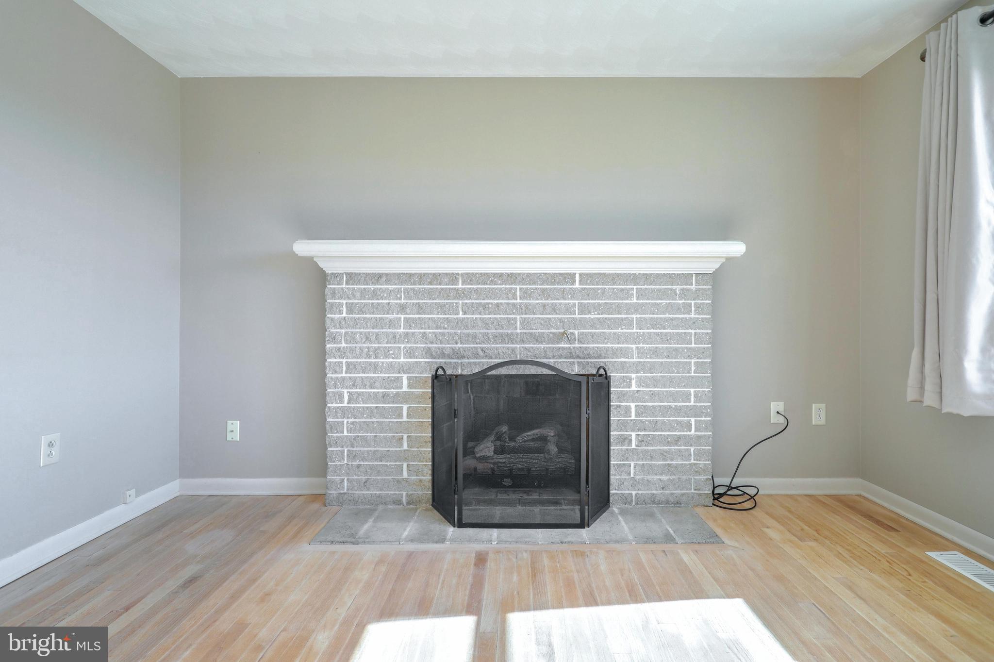 PIGEON HILLS - Residential