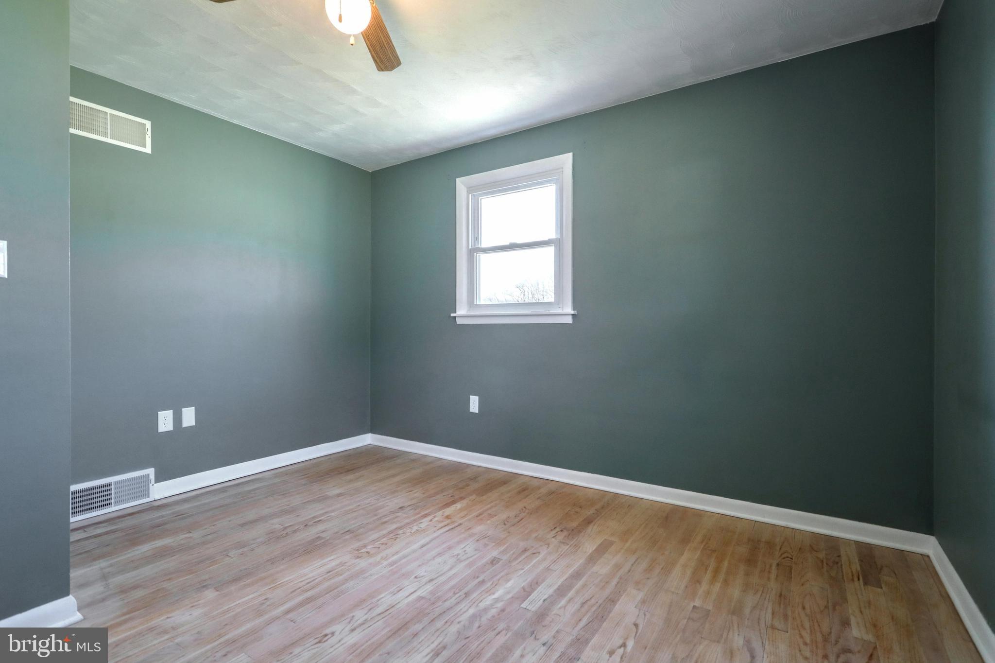 PIGEON HILLS - Residential