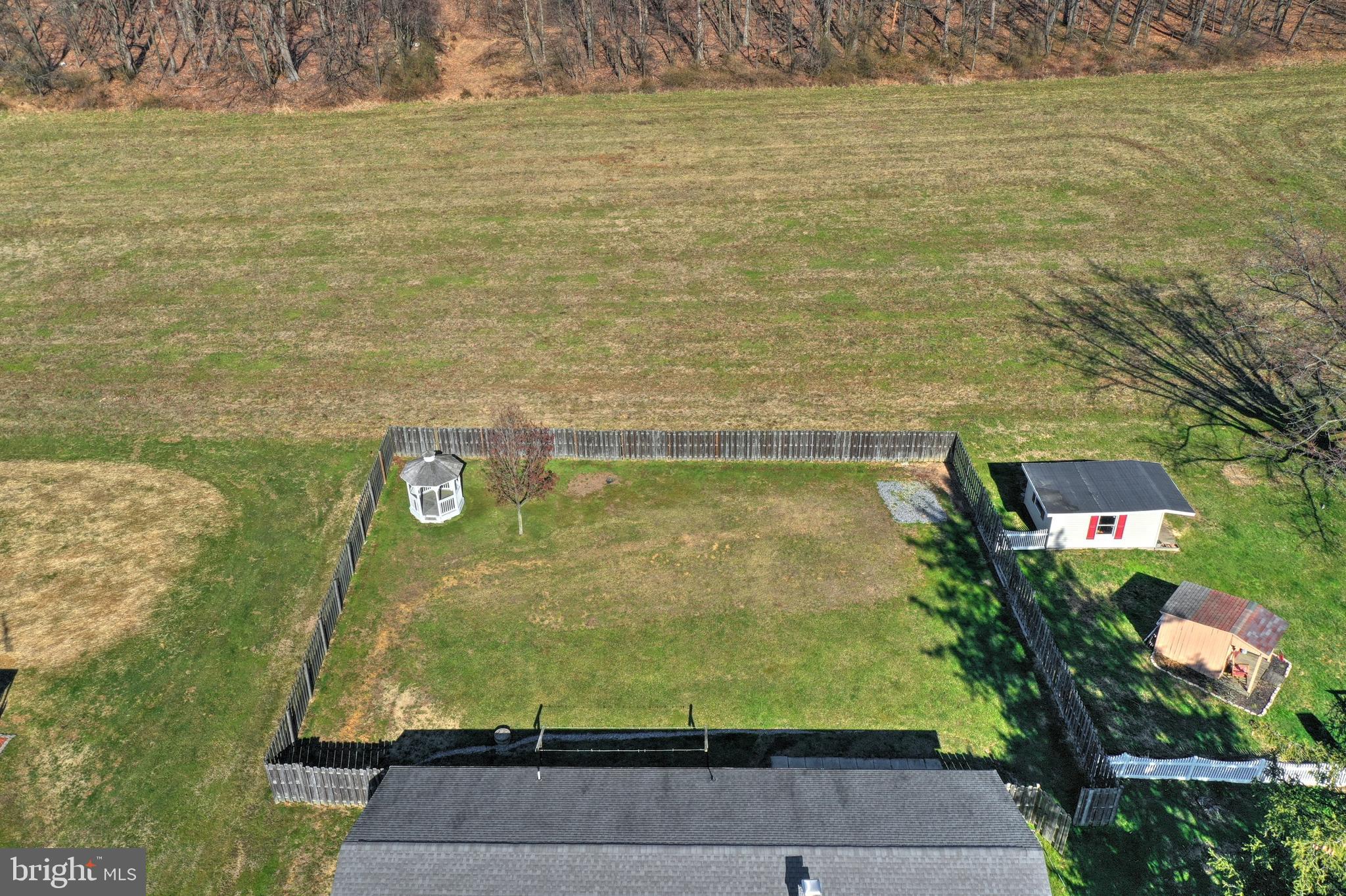 PIGEON HILLS - Residential