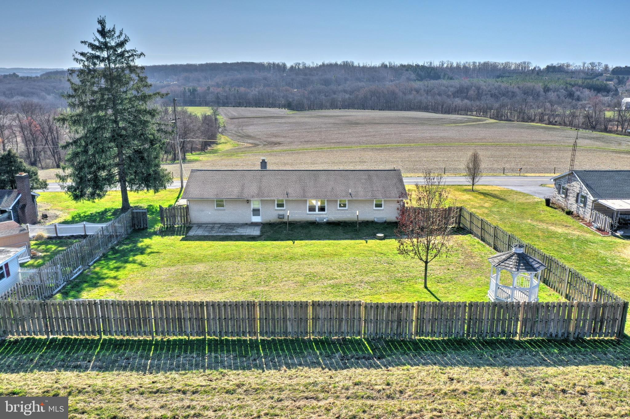 PIGEON HILLS - Residential