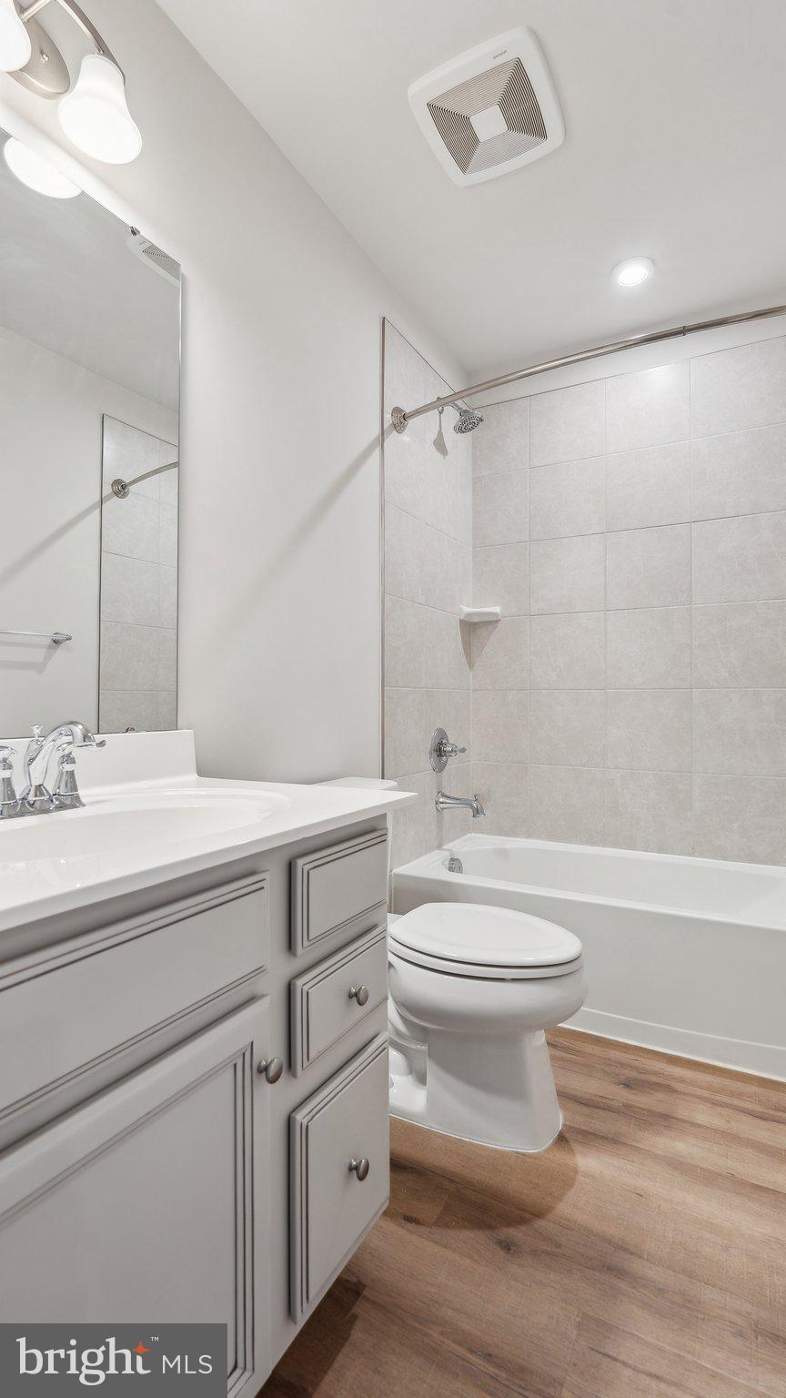 FREDERICKSBURG CITY - Residential