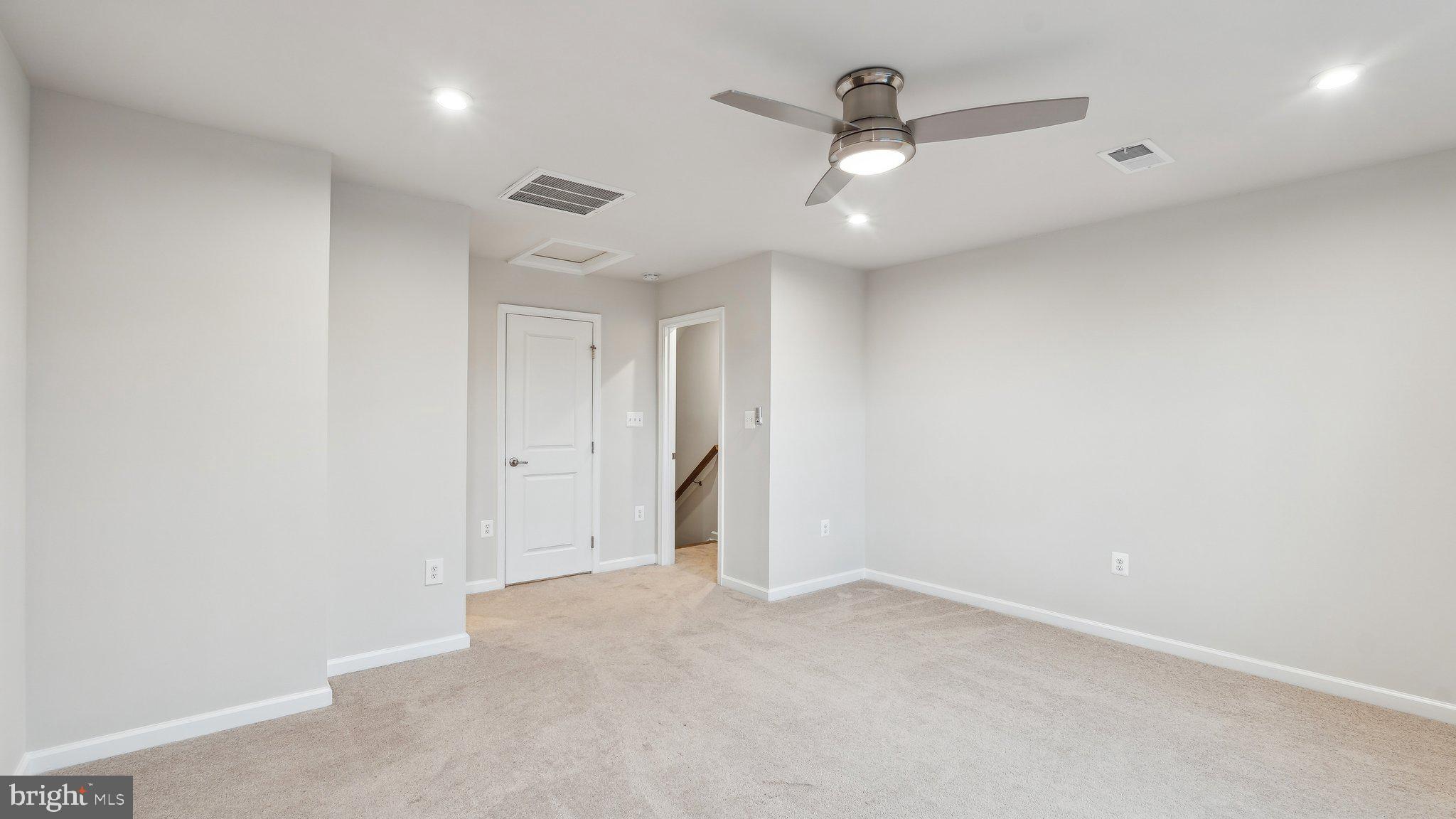 FREDERICKSBURG CITY - Residential