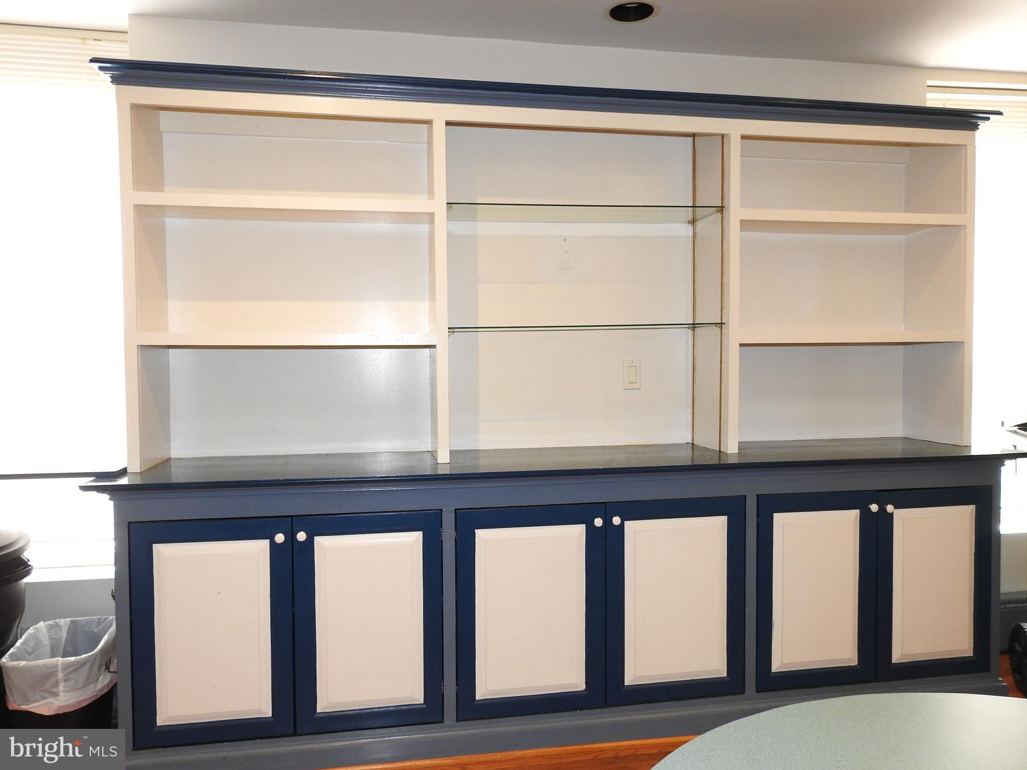 MILL HILL - Residential