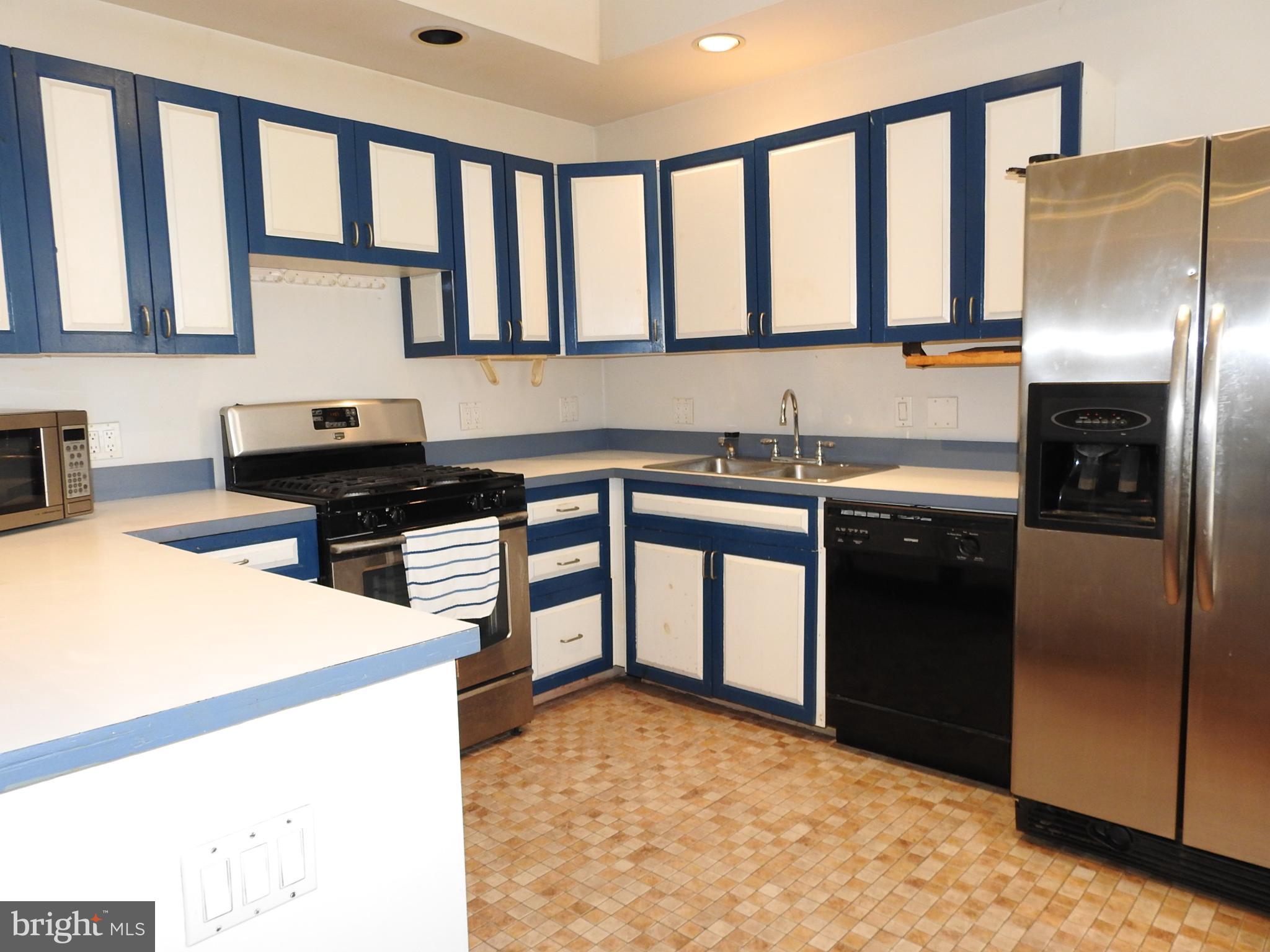 MILL HILL - Residential