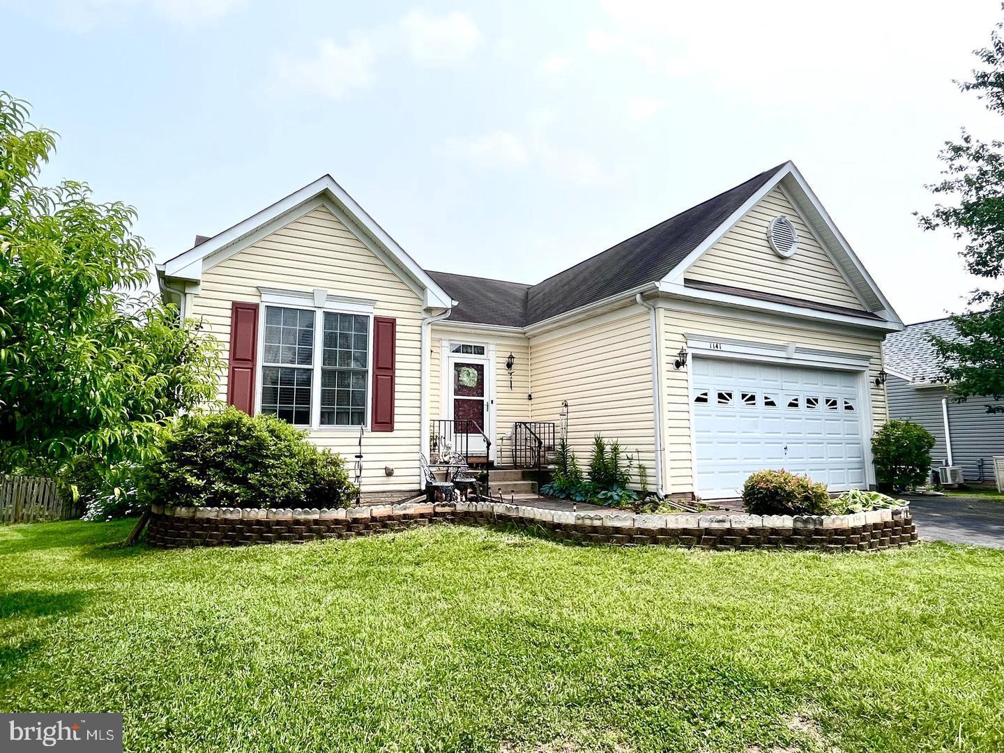 REDWOOD LAKES - Residential