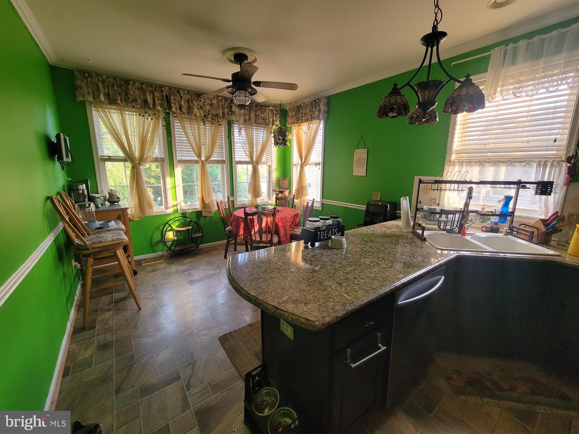 REDWOOD LAKES - Residential