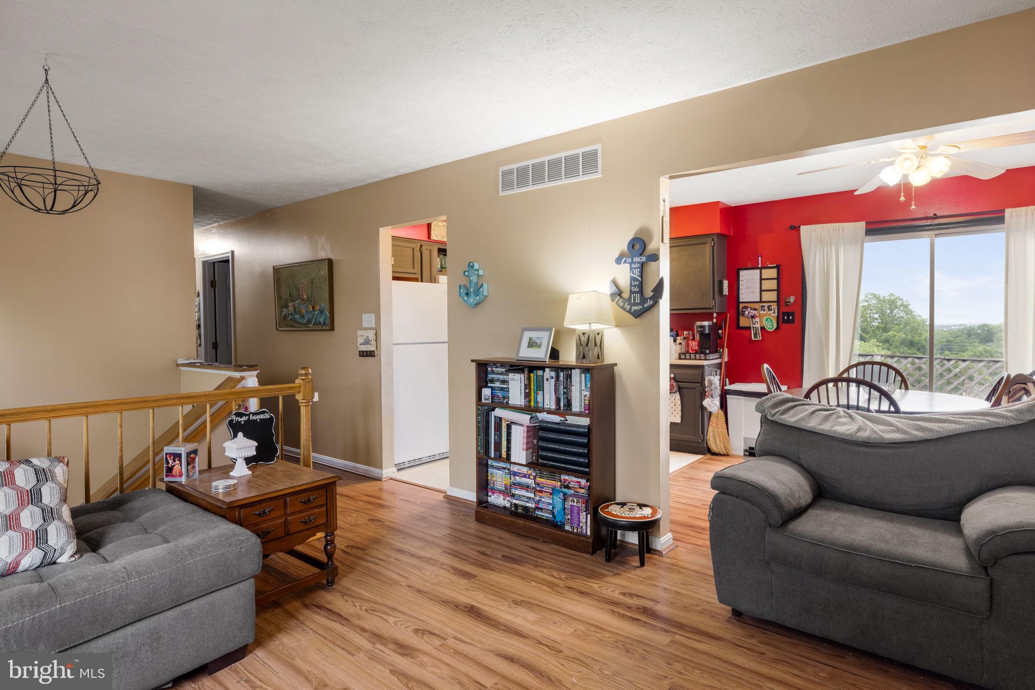 THE MEADOWS AT STRASBURG - Residential