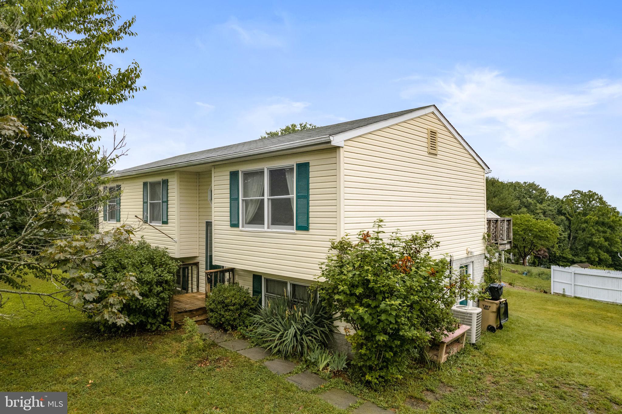 THE MEADOWS AT STRASBURG - Residential