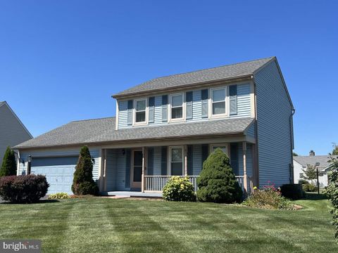 Photo of 237 Cypress Lane, New Holland, PA 17557 (MLS # PALA2041544)