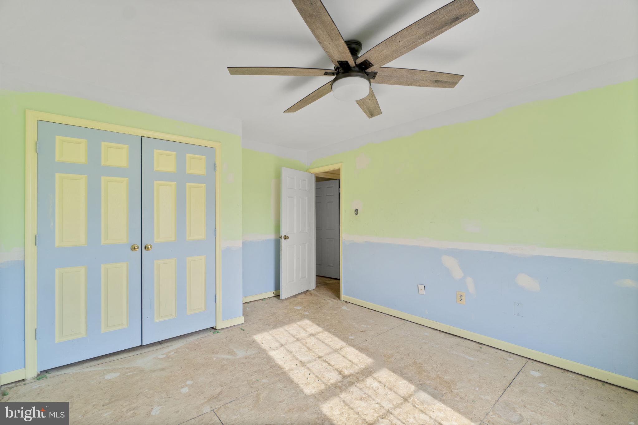 ROBIN MEADOWS - Residential