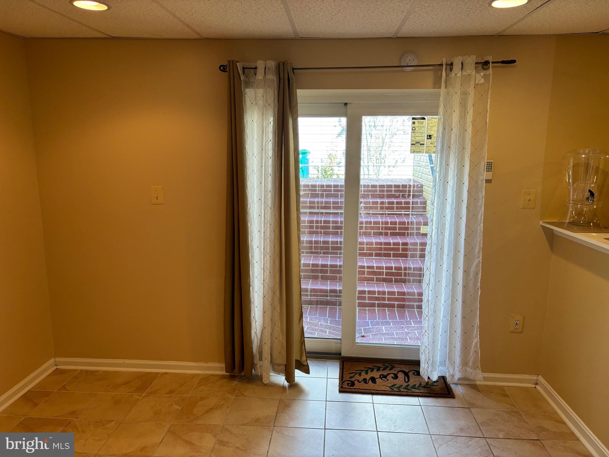 MALTON - Residential Lease