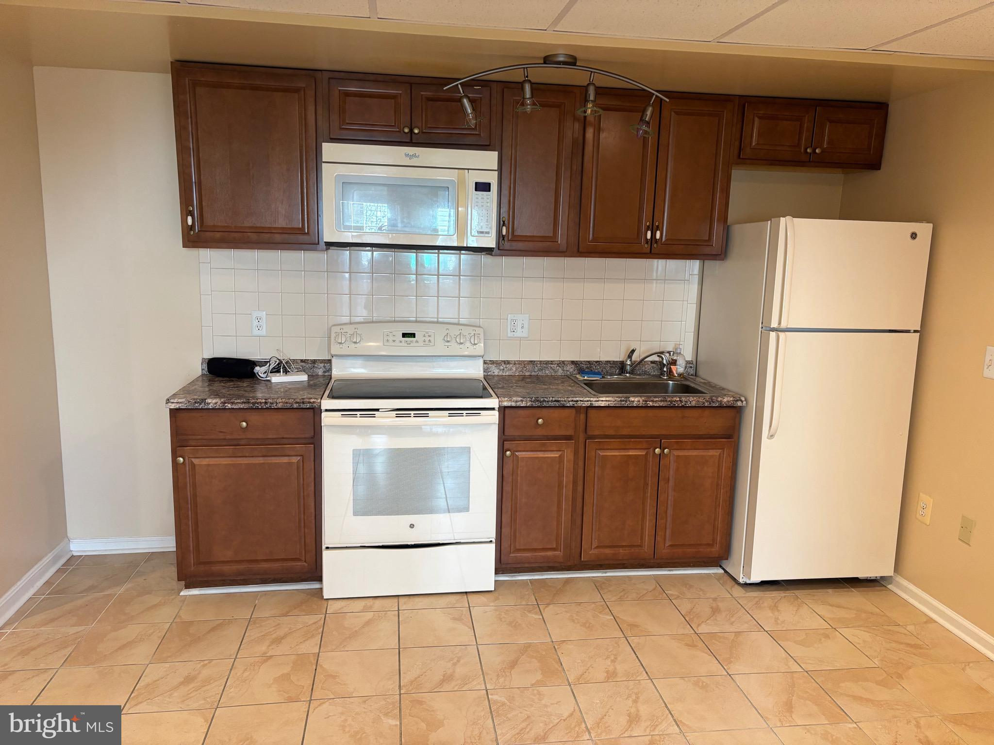 MALTON - Residential Lease