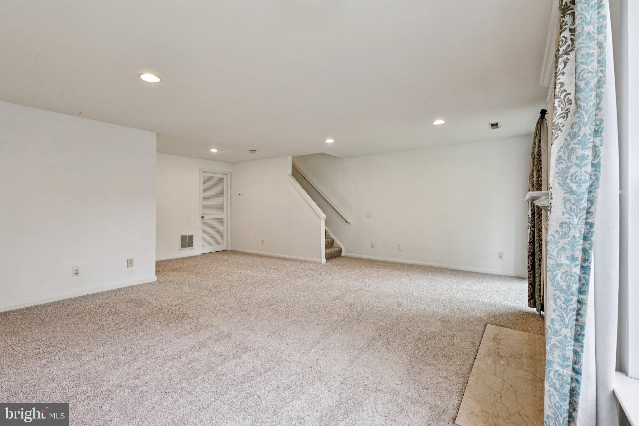 RIDGELEIGH - Residential