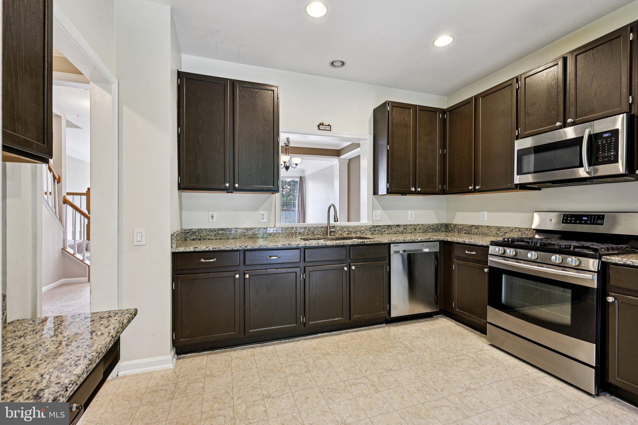 RIDGELEIGH - Residential