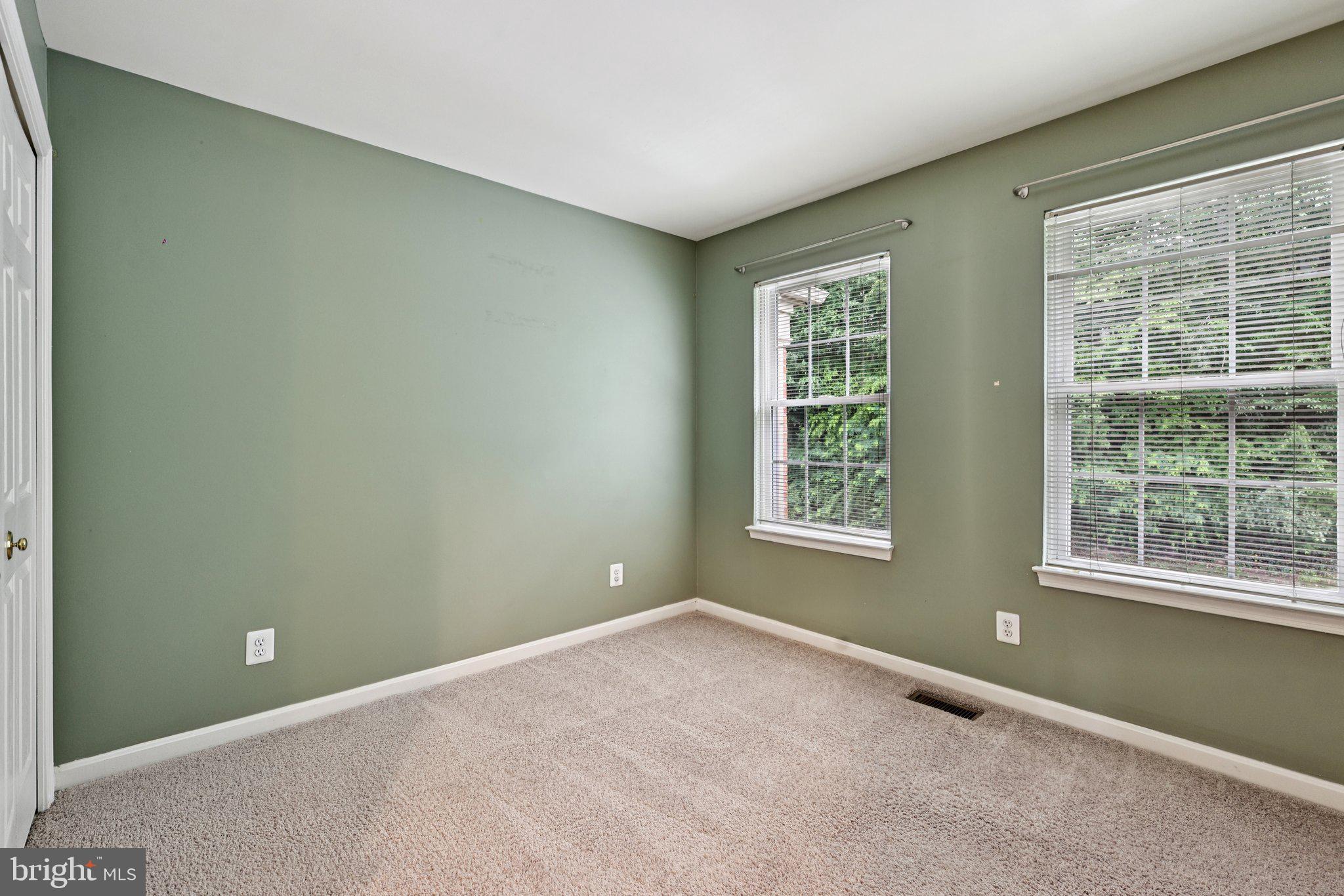 RIDGELEIGH - Residential