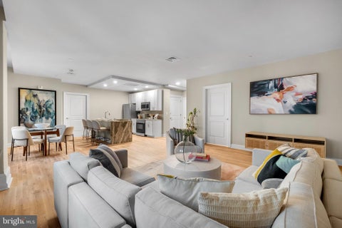 Condo For Rent - 1420 Chestnut Street #601<br/> PHILADELPHIA, PA 19102
