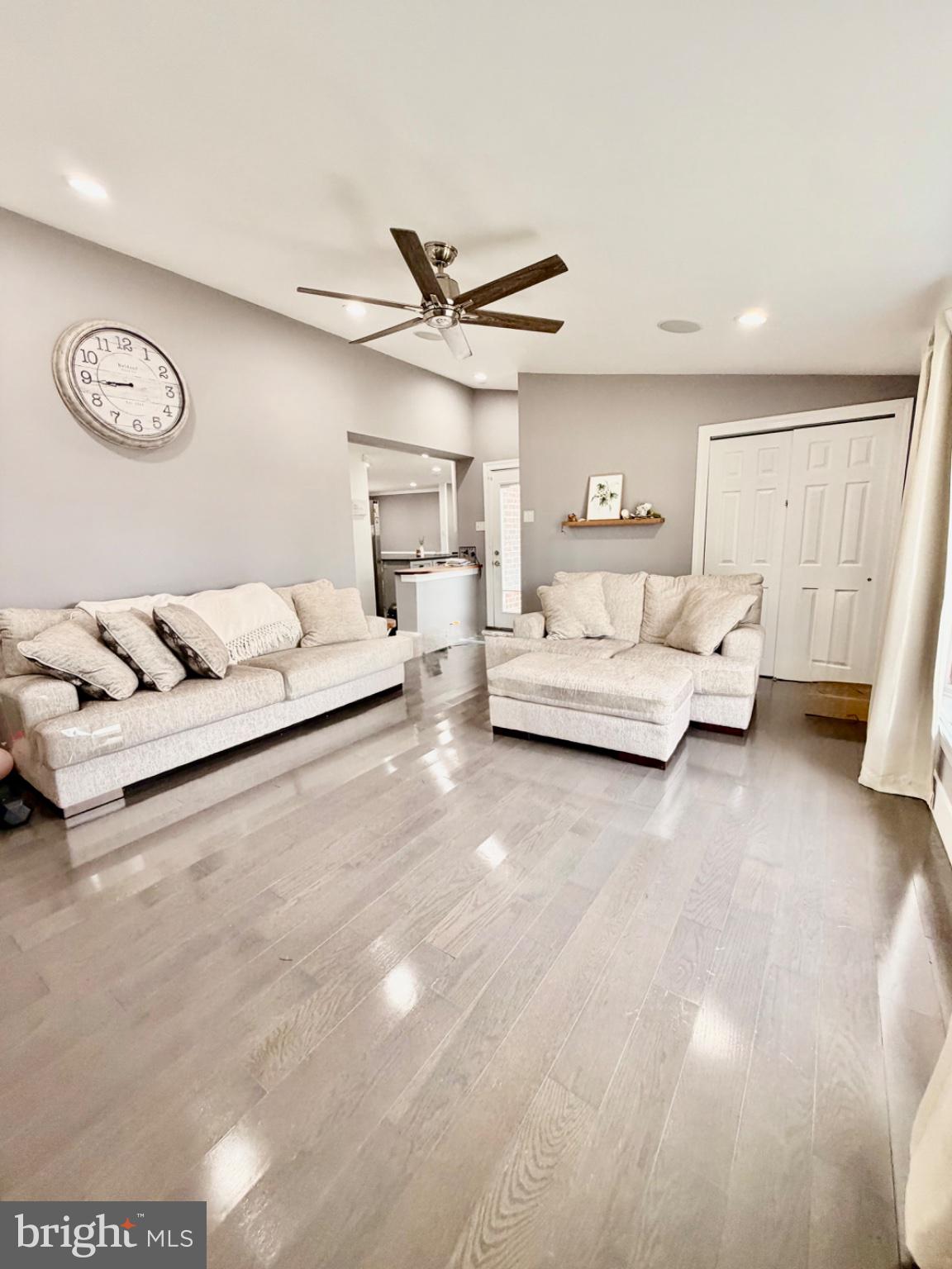 901 COOKE LANE