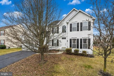 Photo of 125 Tweedsmere Drive, TOWNSEND, DE 19734 (MLS # DENC2097236)