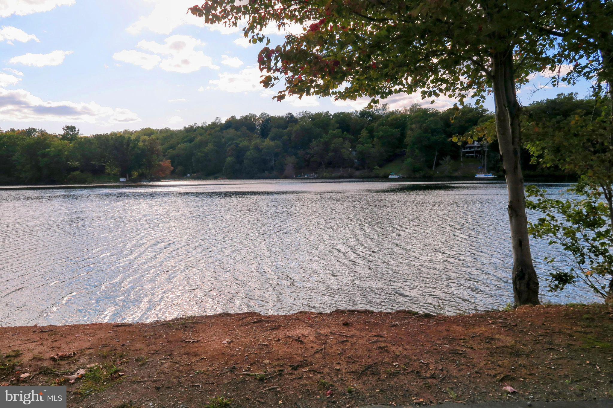 SHANNONDALE - Residential