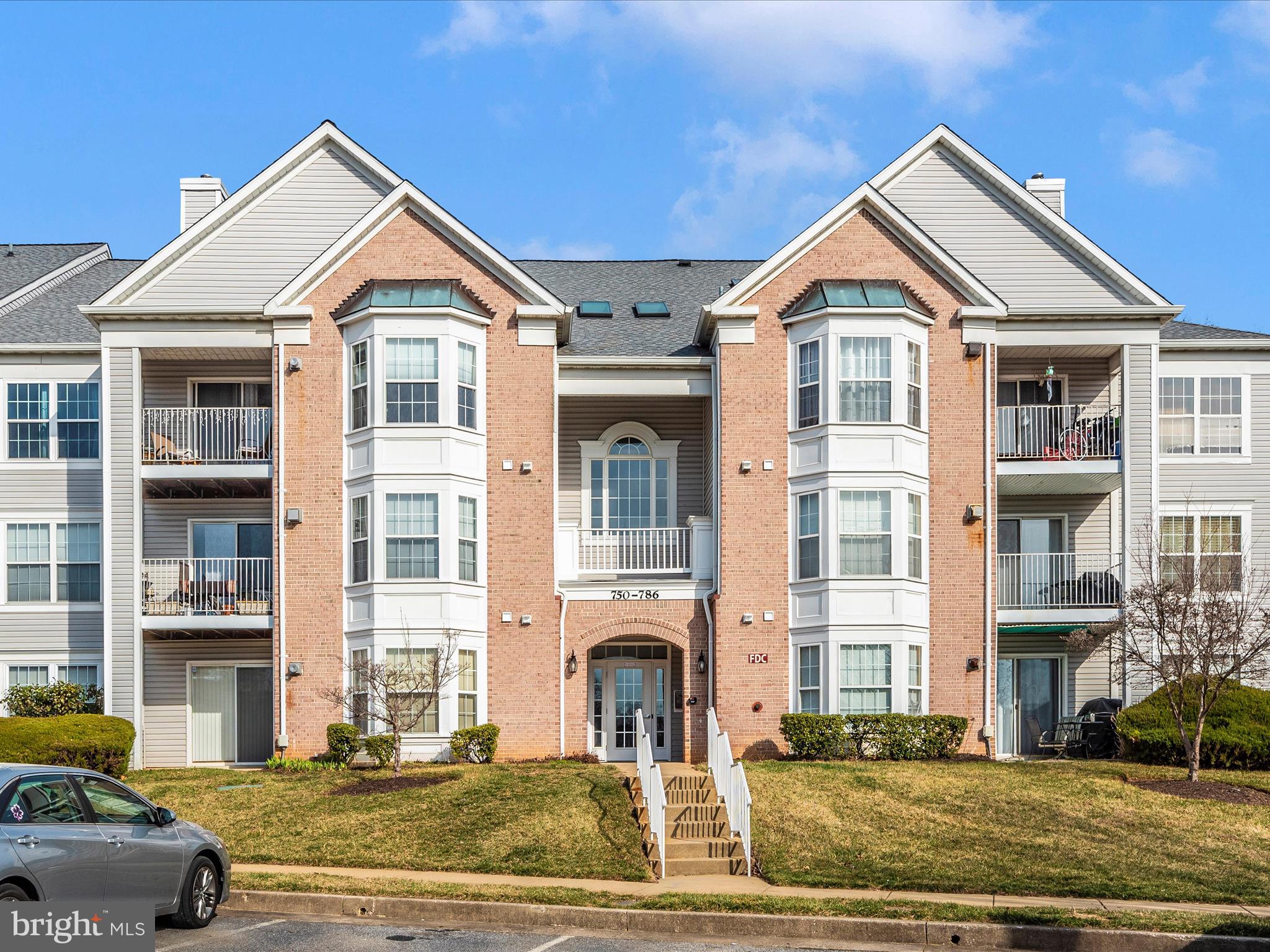 New carpet and freshly painted !! Ground level 2 Bedroom, 2 Bath, 1067 sq.ft condo facing wooded area providing quiet and peaceful ambiance. Convenient location with quick access to major routes to Baltimore, PA, hospitals, colleges, shopping, restaurants and more. The Community - Timbergrove Condos at the Reserve offer attractive amenities: a community pool and clubhouse, playground, walking trails, peaceful wooded views, green space with a suburban feel. If you love nature this is your spot - everyday you will see birds, deer & wildlife. Plenty of parking - non assigned parking spaces. Monthly Condo fee - $281.98, monthly HOA fee - $41.36. Gas cooking, gas heat.