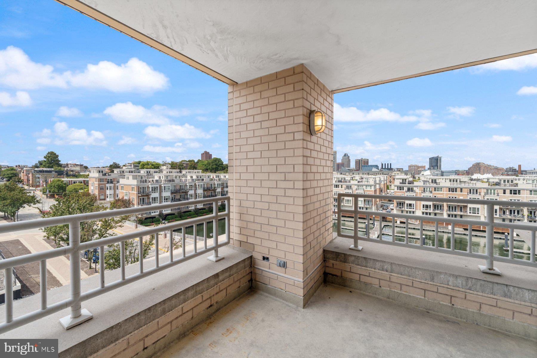 HARBORVIEW - Residential