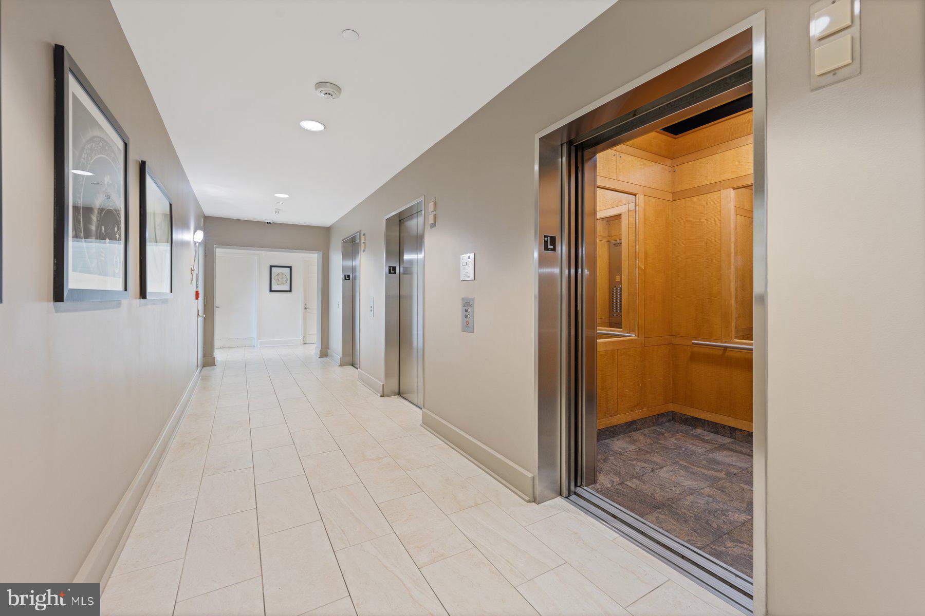 HARBORVIEW - Residential