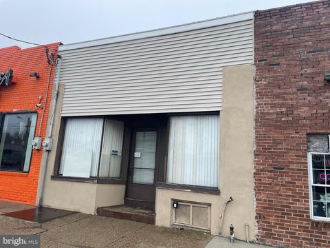 Photo of 1715 Old York Road, ABINGTON, PA 19001 (MLS # PAMC2166190)