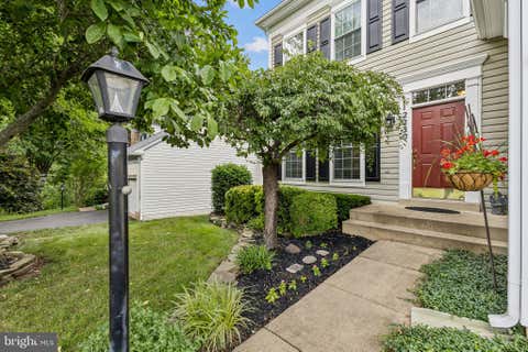 Photo of 12230 Scones Hill Court, BRISTOW, VA 20136 (MLS # VAPW2123776)