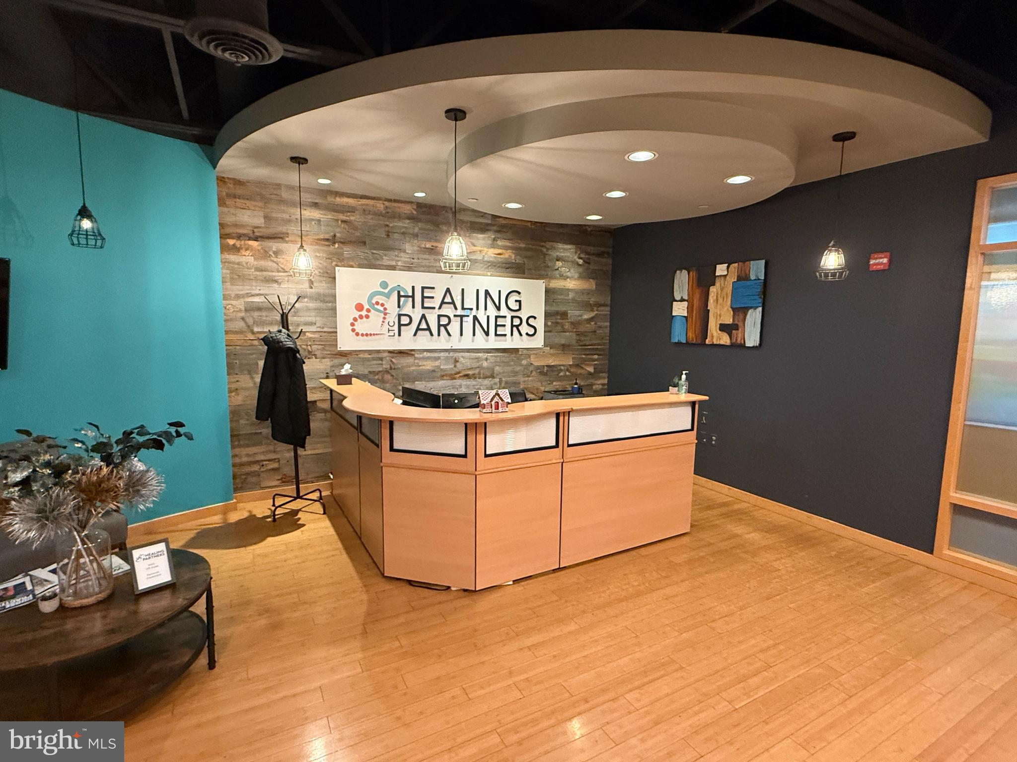 909 RIDGEBROOK ROAD 300