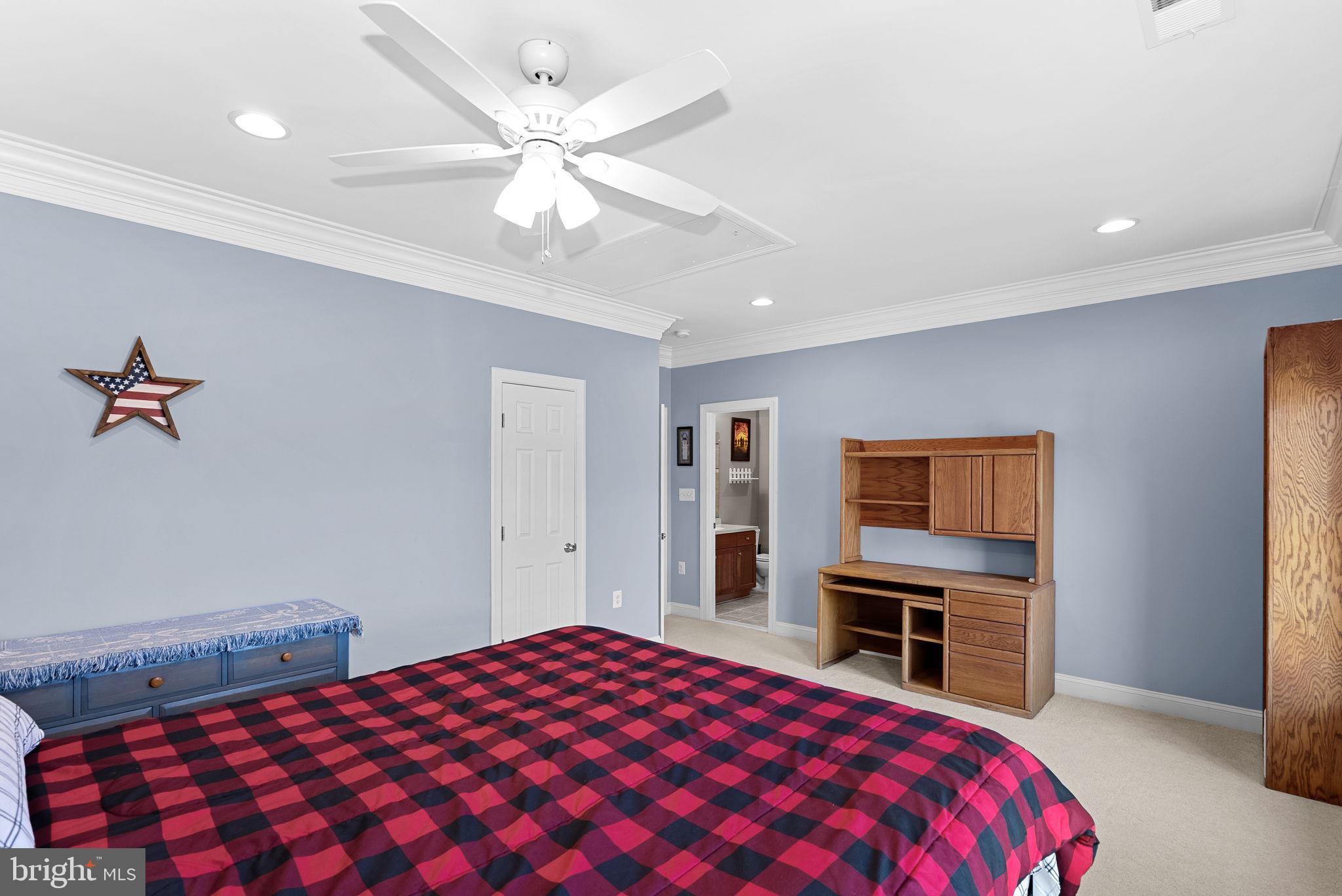 WATERFORD CREEK - Residential