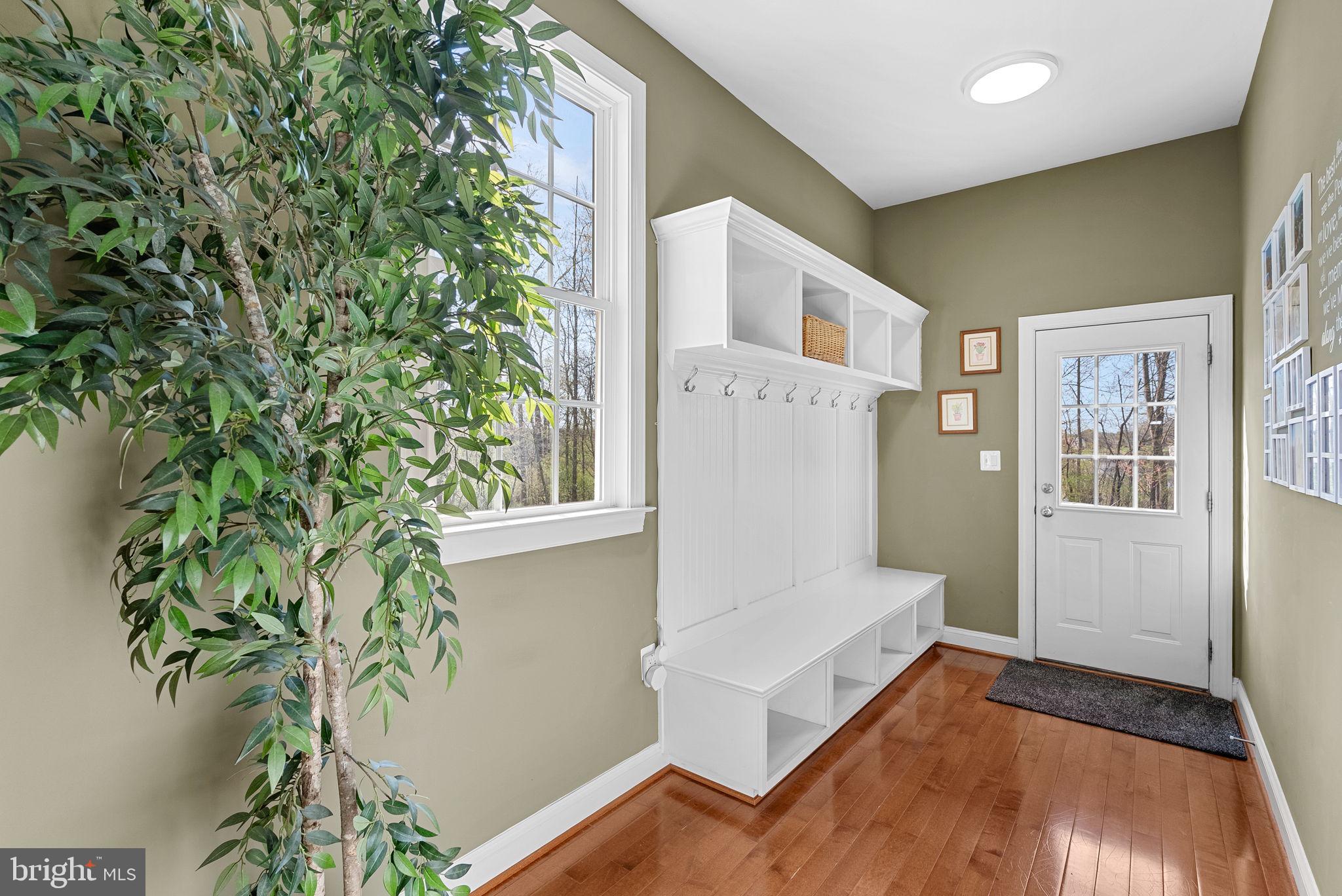 WATERFORD CREEK - Residential