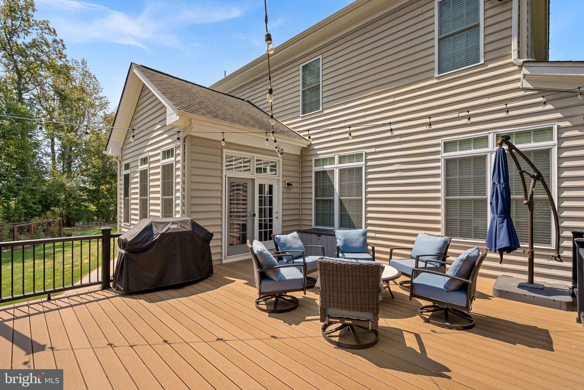 WATERFORD CREEK - Residential