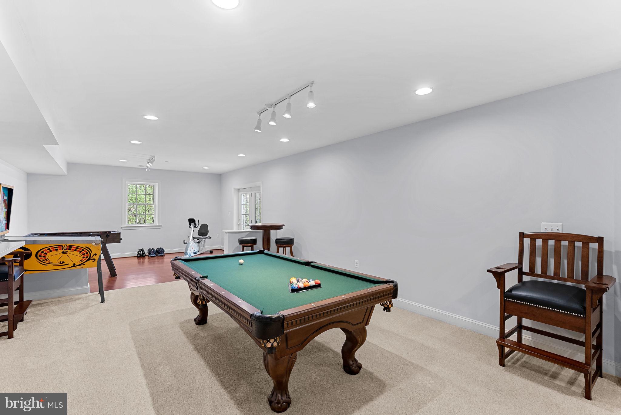 WATERFORD CREEK - Residential