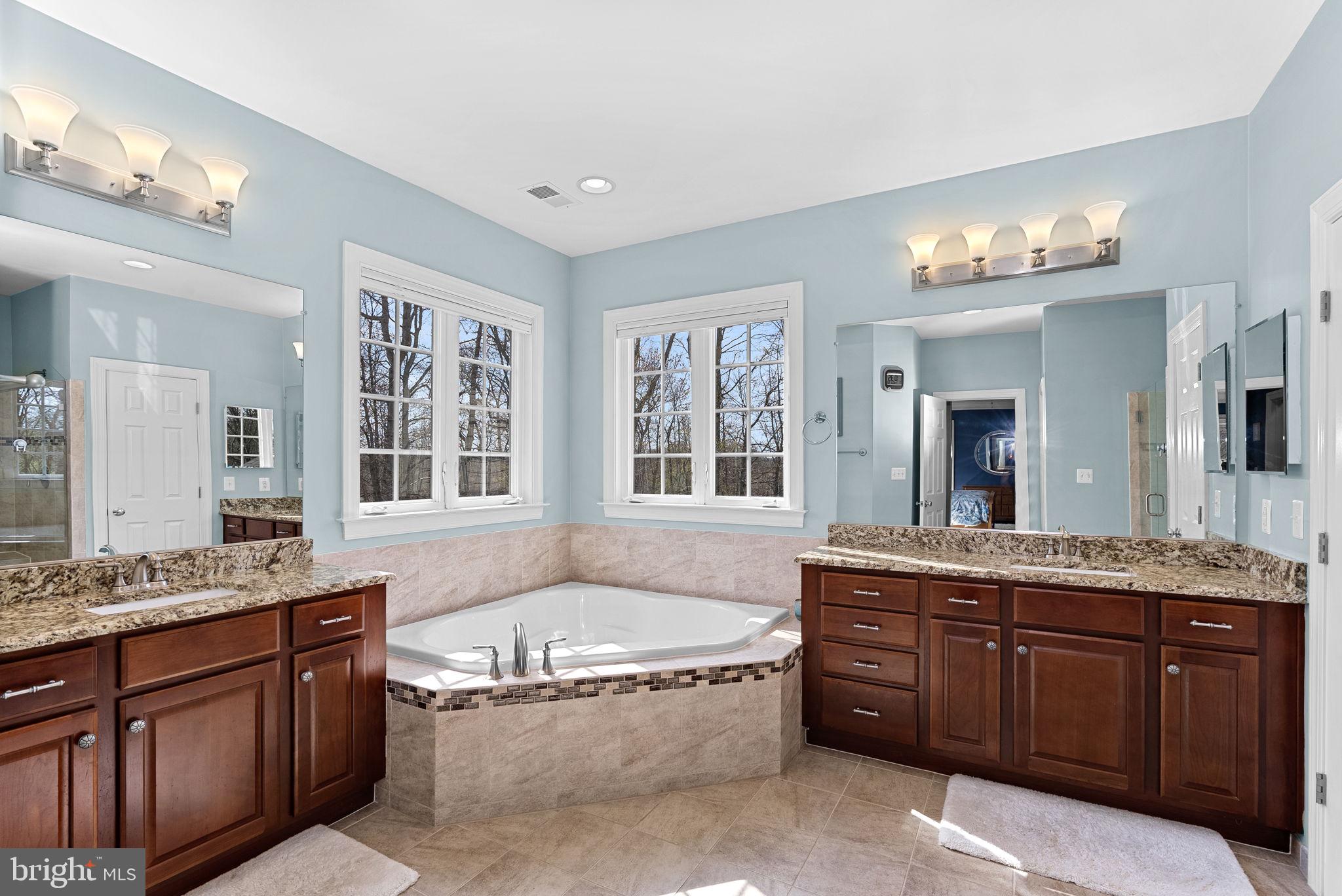 WATERFORD CREEK - Residential