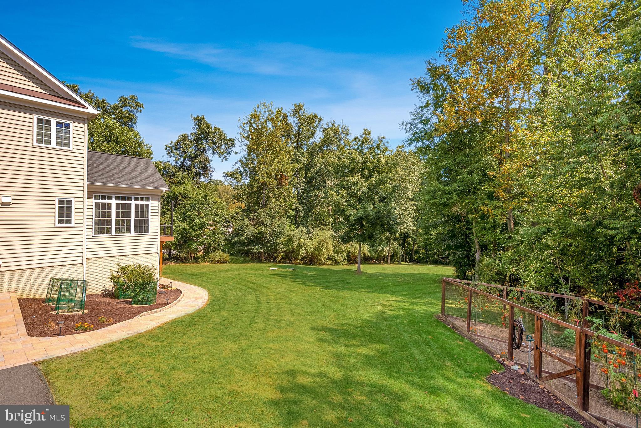 WATERFORD CREEK - Residential