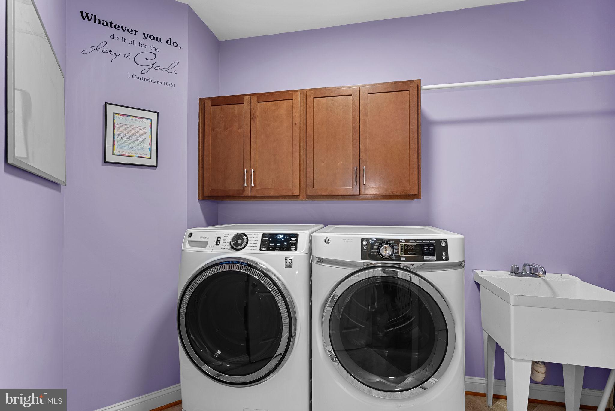 WATERFORD CREEK - Residential