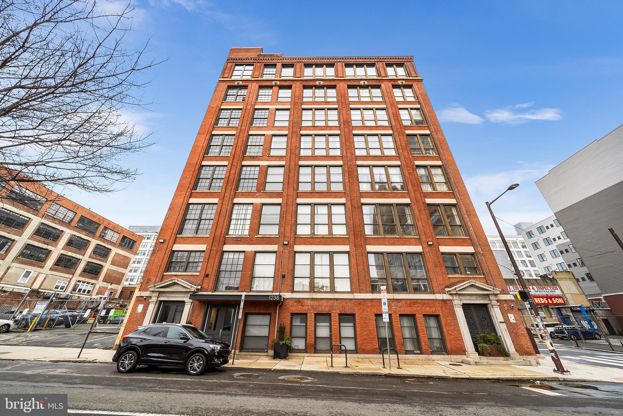 CALLOWHILL - Residential