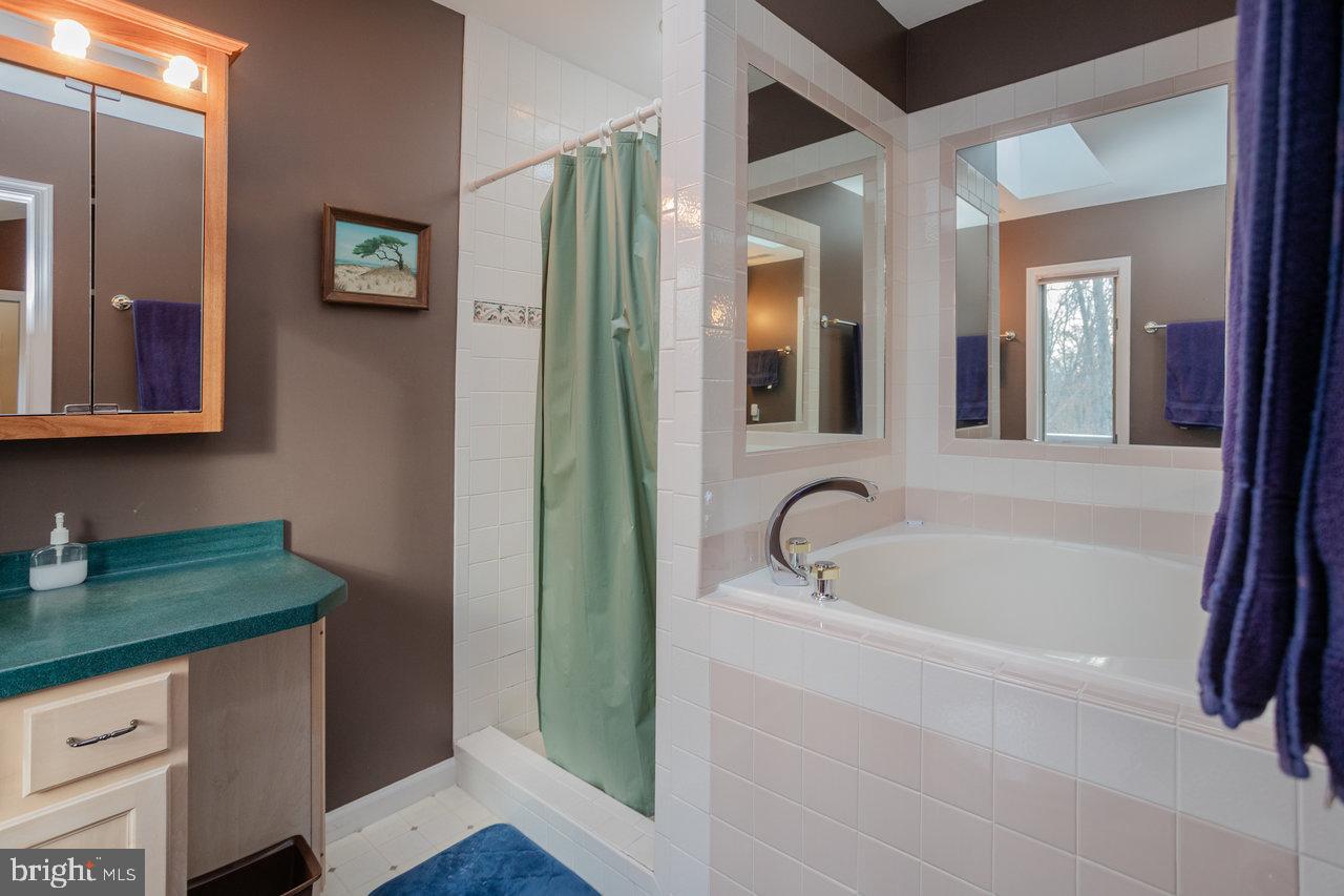 MASSANUTTEN - Residential