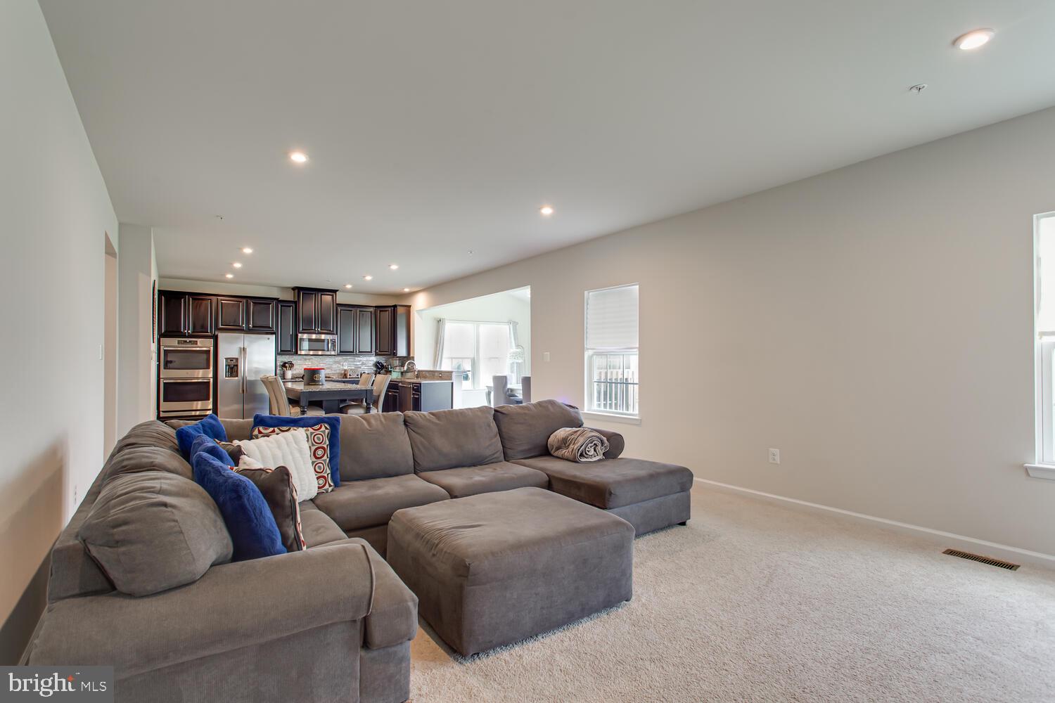 ST CHARLES SUB - FIELDSIDE - Residential