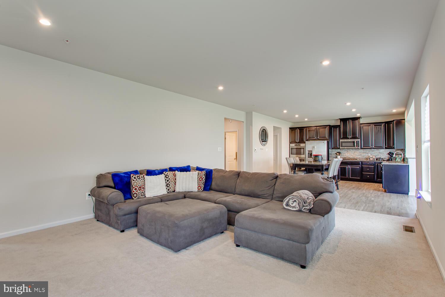 ST CHARLES SUB - FIELDSIDE - Residential