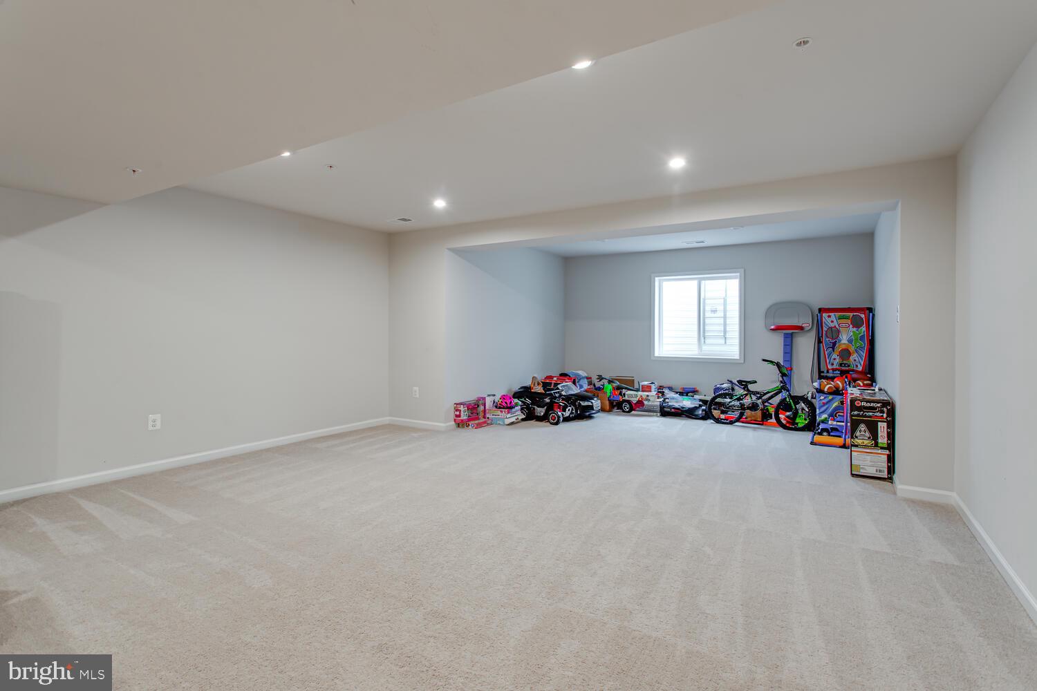 ST CHARLES SUB - FIELDSIDE - Residential