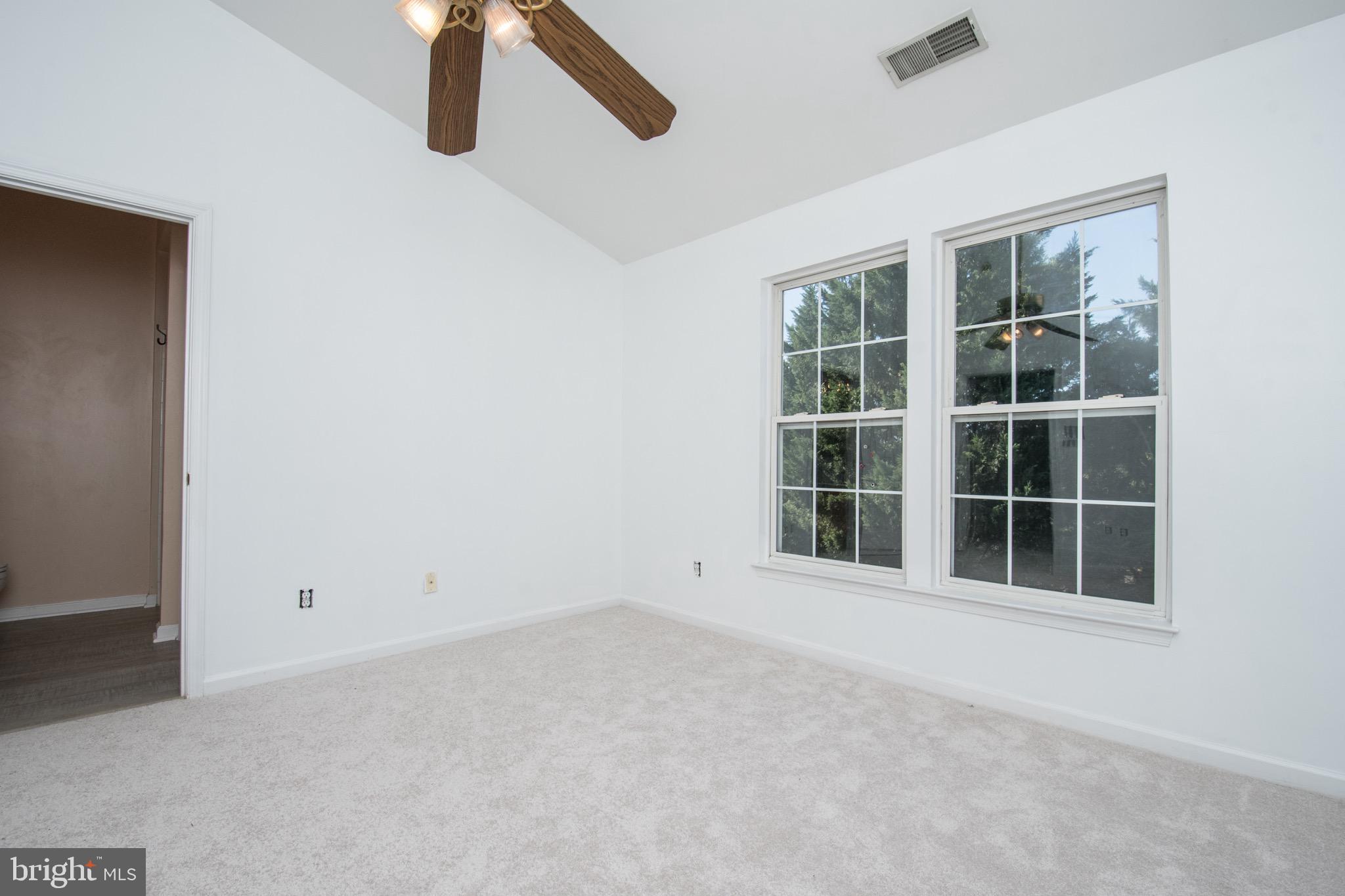 GREENHILL CROSSING - Residential