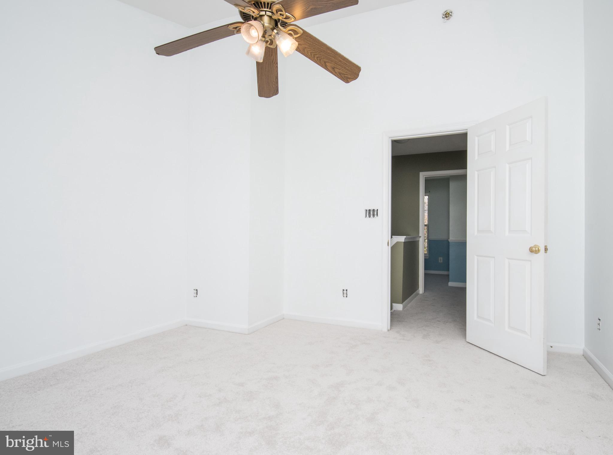 GREENHILL CROSSING - Residential