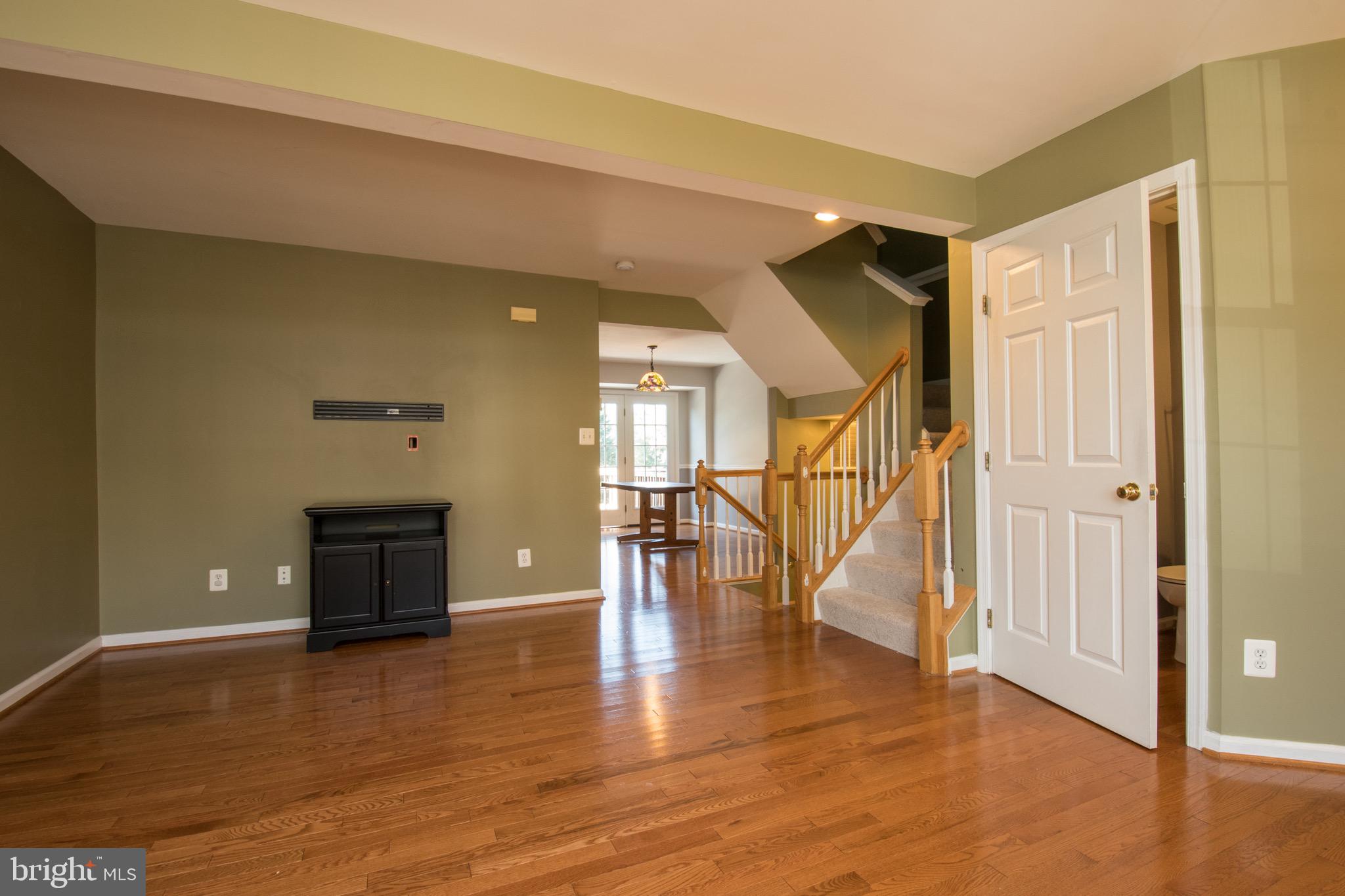 GREENHILL CROSSING - Residential