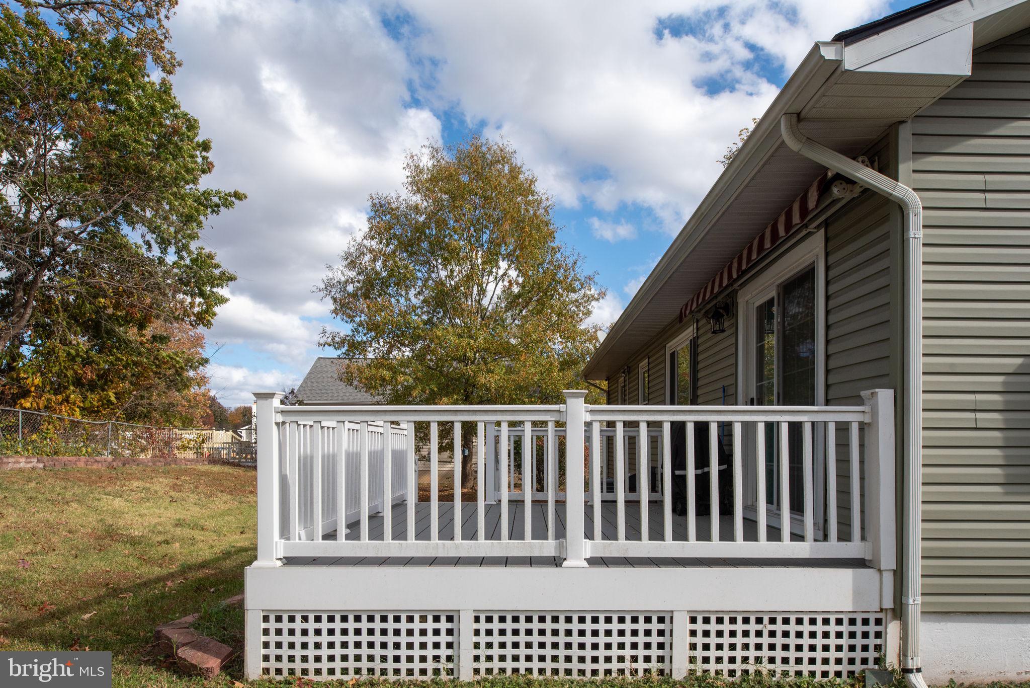 MAPLE GROVE - Residential