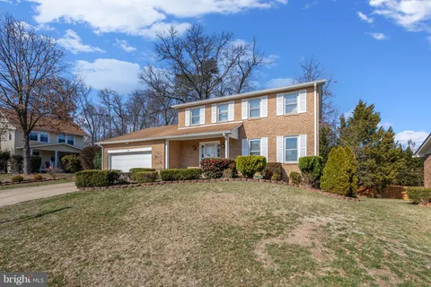 6726 Blanche Drive, Lorton, VA MLS: VAFX2226276