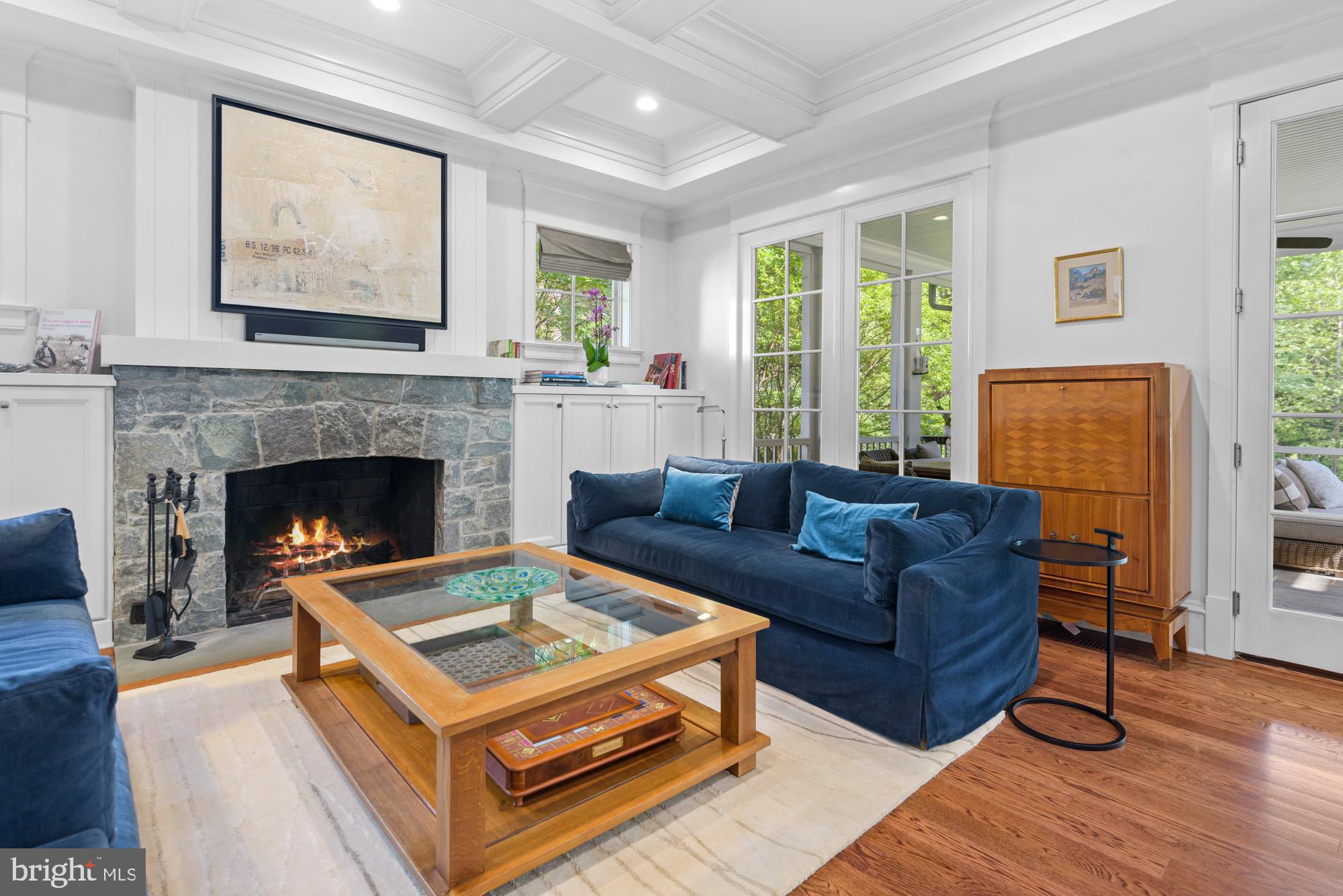 BRADLEY HILLS - Residential