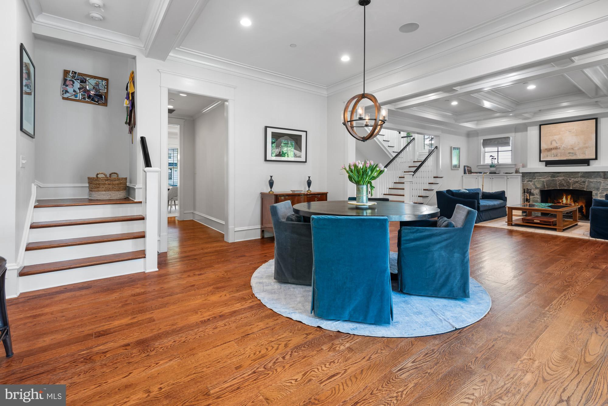 BRADLEY HILLS - Residential